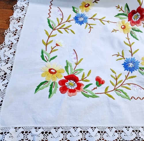Tovaglia vintage con ricamo - , e